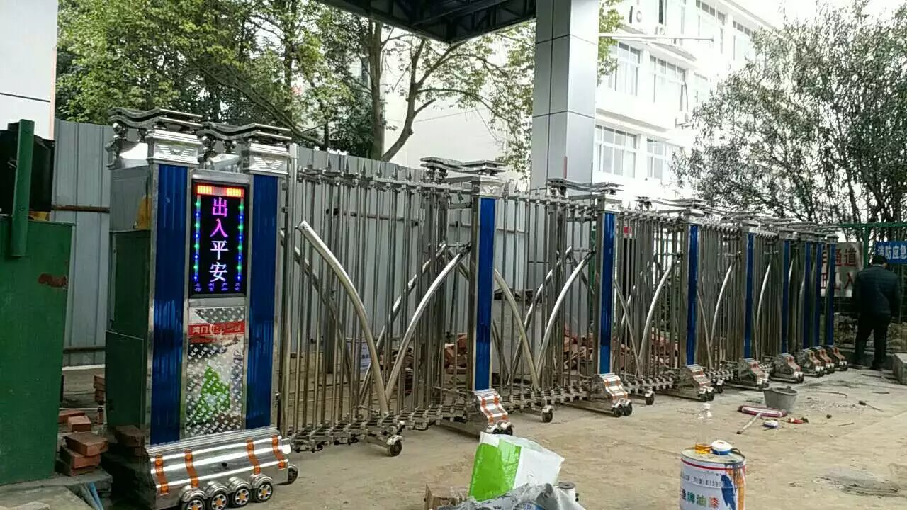 玉环市玉环市四川绵阳市飞机场伸缩门